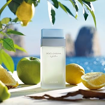 Dolce & Gabbana Light Blue Eau de Toilette Women's Perfume Spray (25ml, 30ml, 50ml, 100ml, 200ml)
